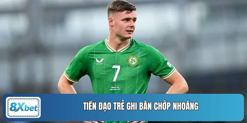 Tiền đạo trẻ ghi bàn chớp nhoáng